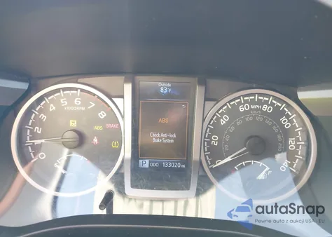 2016 Toyota Tacoma Sr5 V6 z USA, uszkodzony, nr VIN 5TFSZ5AN8GX022111